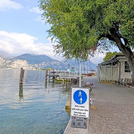 Daire By Interhome Brenzone sul Garda